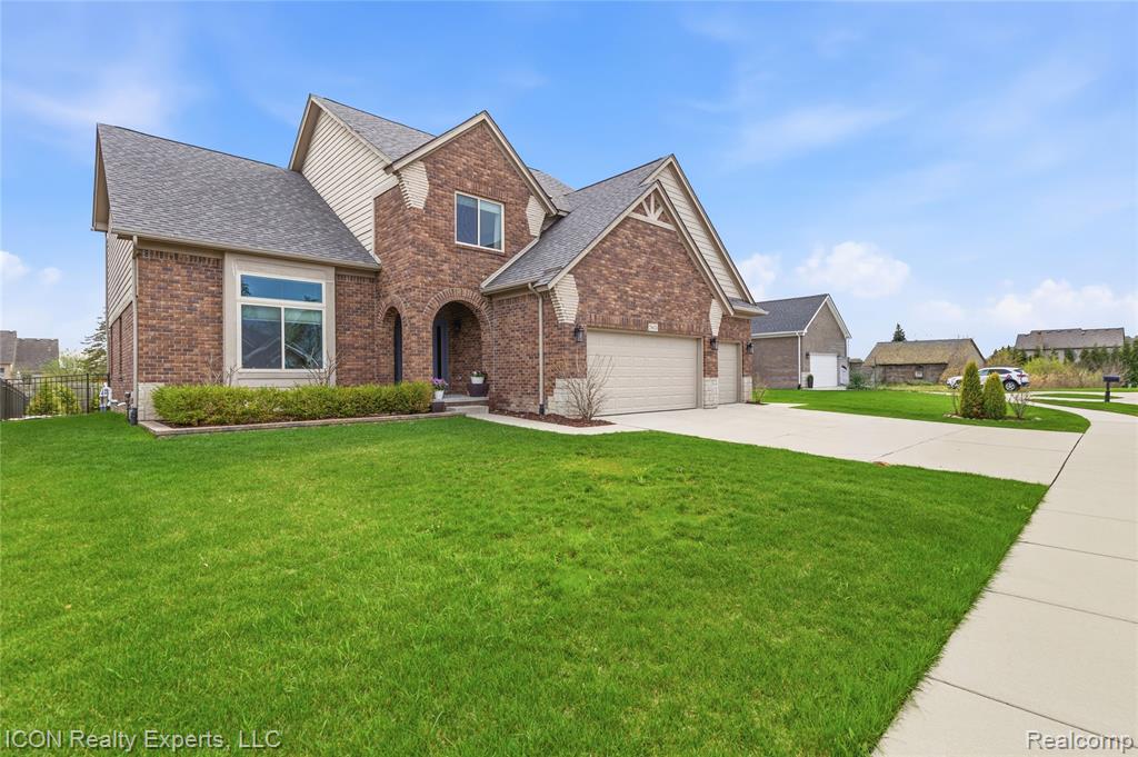 20620 Misty Brook Court, Macomb, MI 48044 — Photo 41