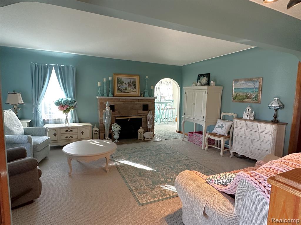 7151 E ATWATER Road, MI 48470 — Photo 6