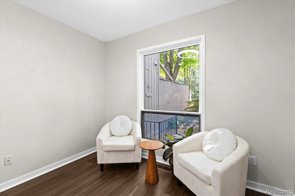 2208 Applewood Court, Ann Arbor, MI 48103 — Photo 13