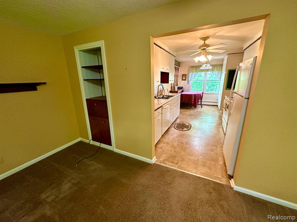 648 N JACKSON Street, Clinton, MI 49236 — Photo 34