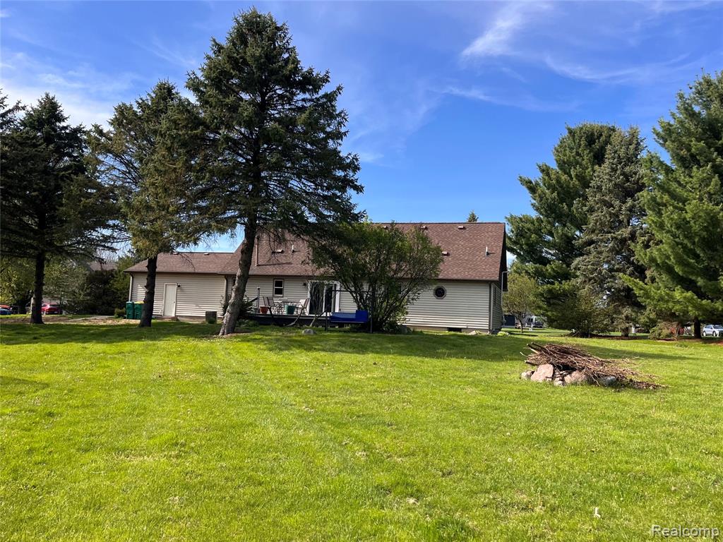 6126 Green Court, Chelsea, MI 48118 — Photo 5