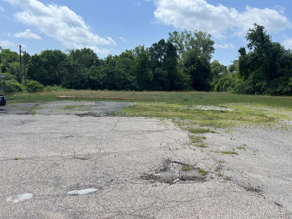 1530 E Michigan Avenue, Ypsilanti, MI 48198 — Photo 20