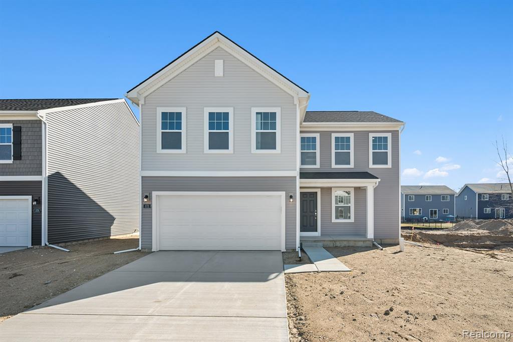372 Edge Brook Drive, Holly, MI 48442 — front exterior