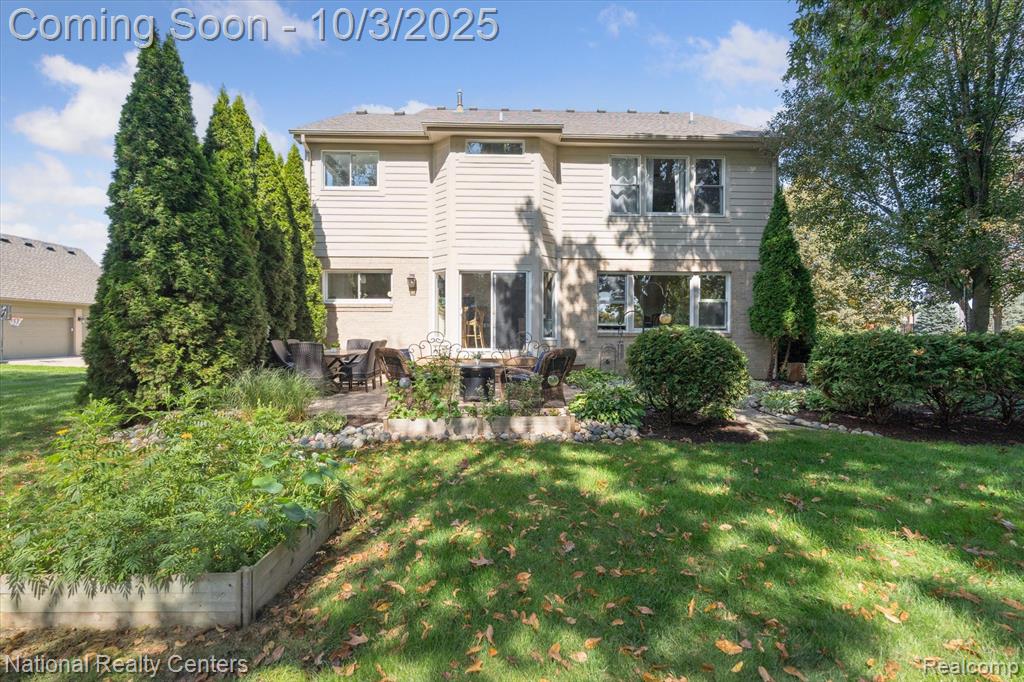 489 Gleneagles, Highland, MI — Photo 4