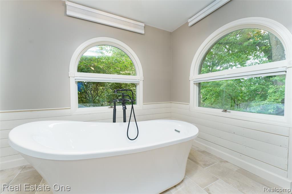 5258 Hidden Pines Drive, Brighton, MI 48116 — Photo 46