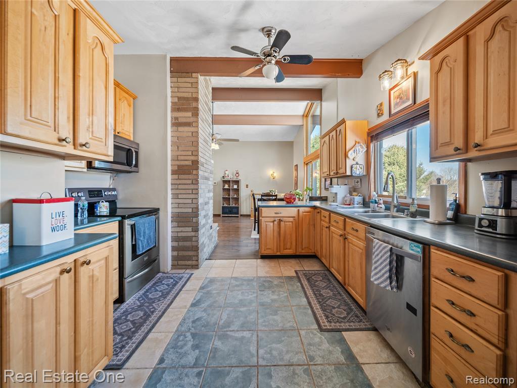 1850 Hickory Hollow Lane, Dexter, MI 48130 — Photo 9