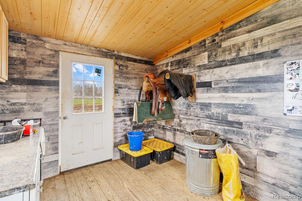 7200 E Potter Road, Davison, MI 48423 — Photo 53