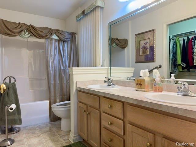1151 Creekside Court, Burton, MI 48509 — Photo 19