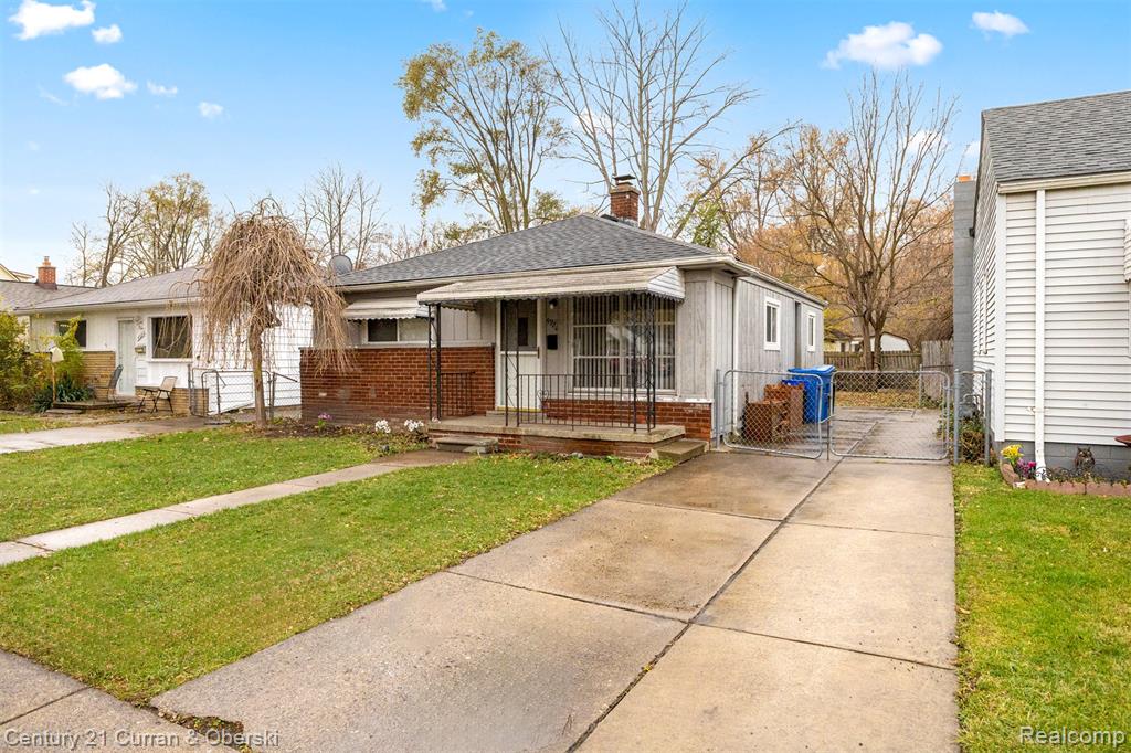 4924 Pelham Street, Dearborn Heights, MI 48125 — Photo 2