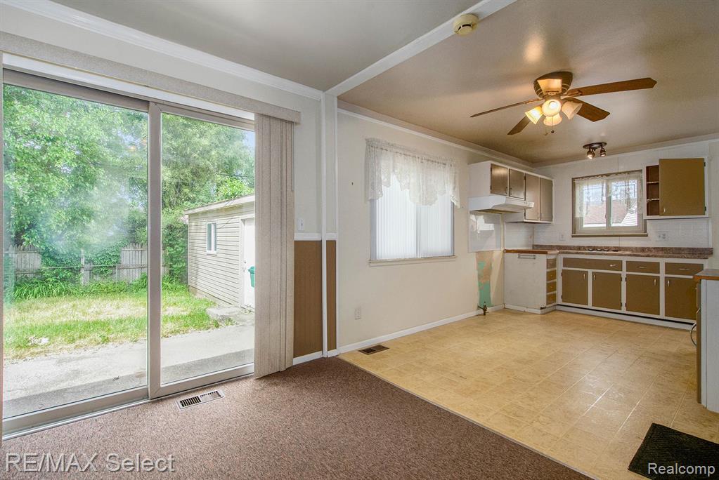 1179 LAUREL Court, Ypsilanti, MI 48198 — Photo 8