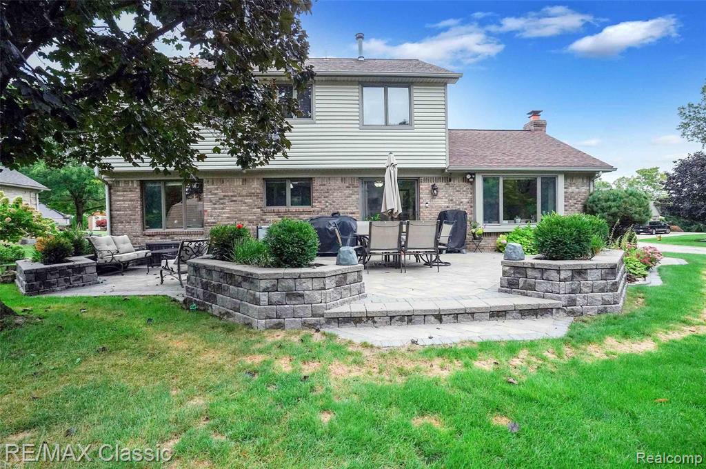61653 GLENWOOD TRL Trail, Washington, MI — Photo 2