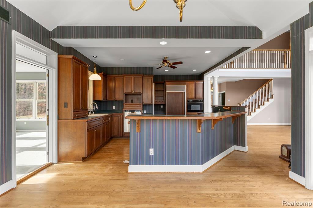 6555 WARREN Road, Ann Arbor, MI 48105 — Photo 32