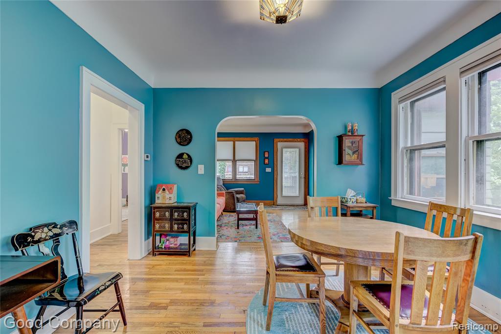 925 W Hazelhurst Street, Ferndale, MI 48220 — Photo 10