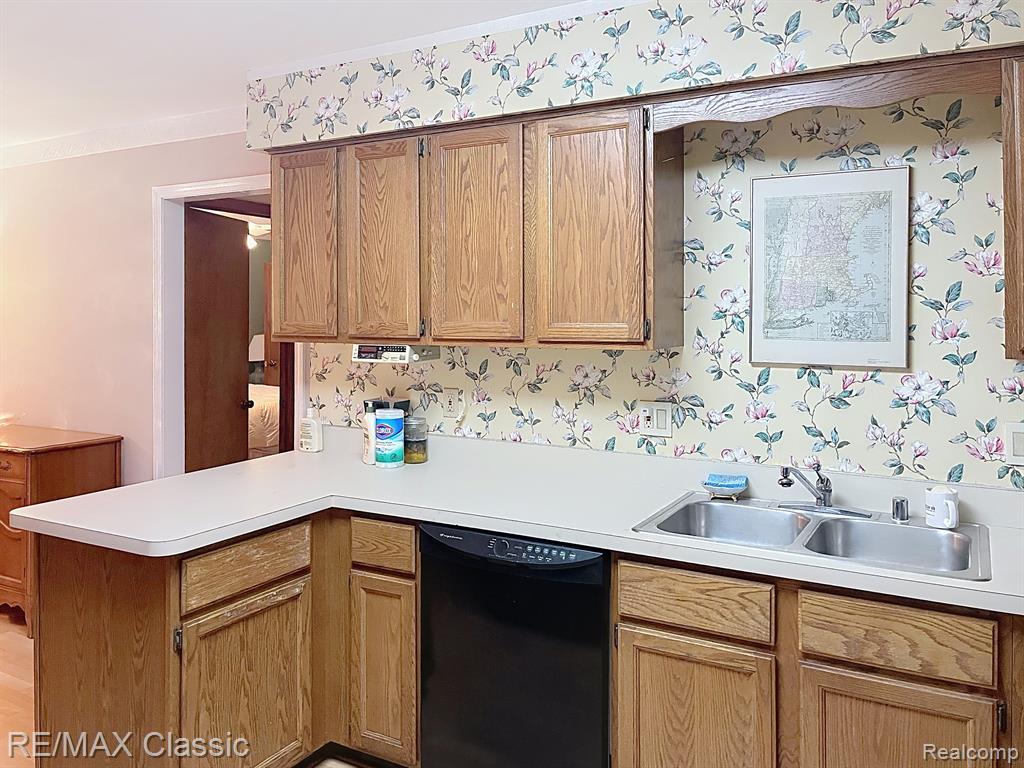 6432 ARGYLE Street, Dearborn, MI 48126 — Photo 9