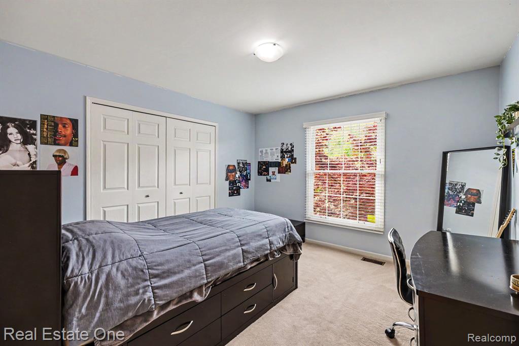 737 Woodfield Way, Rochester Hills, MI 48307 — Photo 19