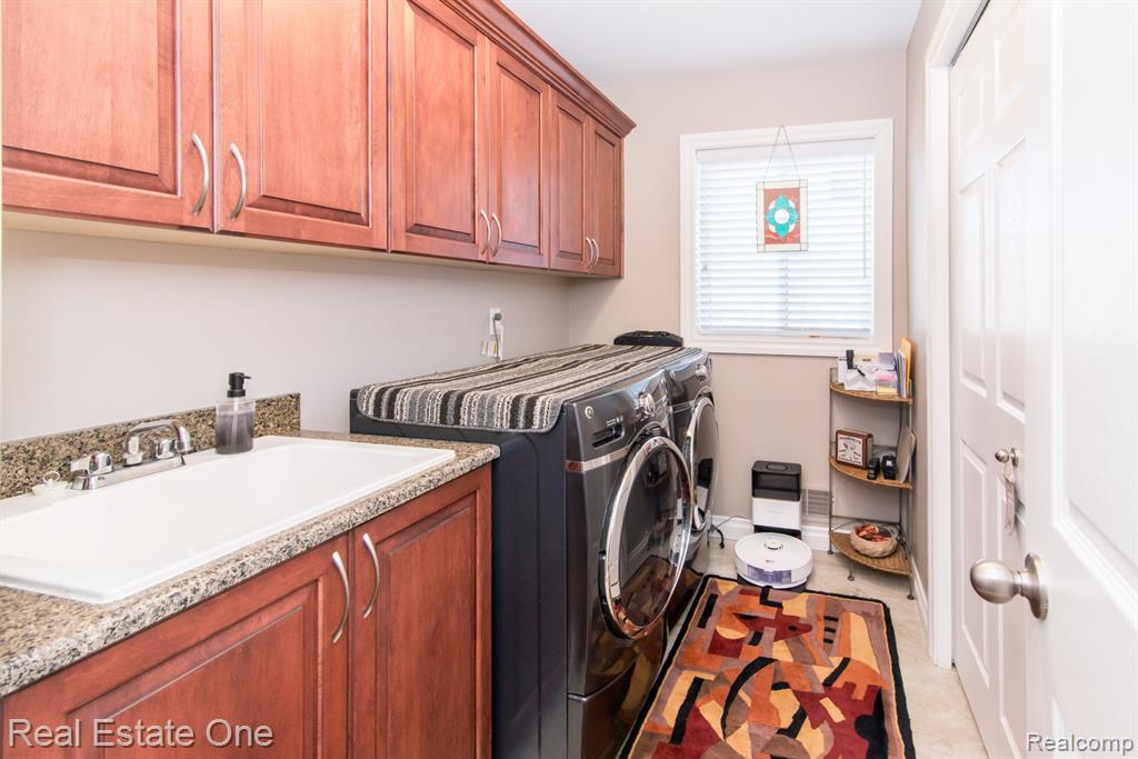 707 6th Street, Fenton, MI 48430 — Photo 20