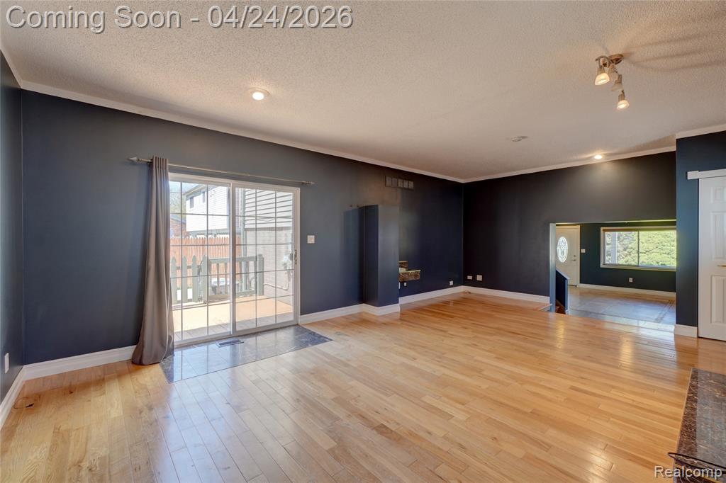 22520 E 13 Mile Road, Saint Clair Shores, MI 48082 — Photo 13