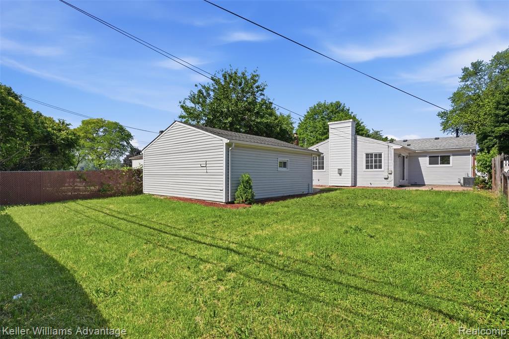 9883 William Street, Taylor, MI 48180 — Photo 40