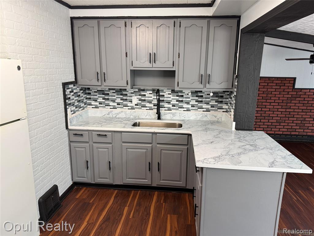 2084 New York Avenue, Lincoln Park, MI 48146 — Photo 26