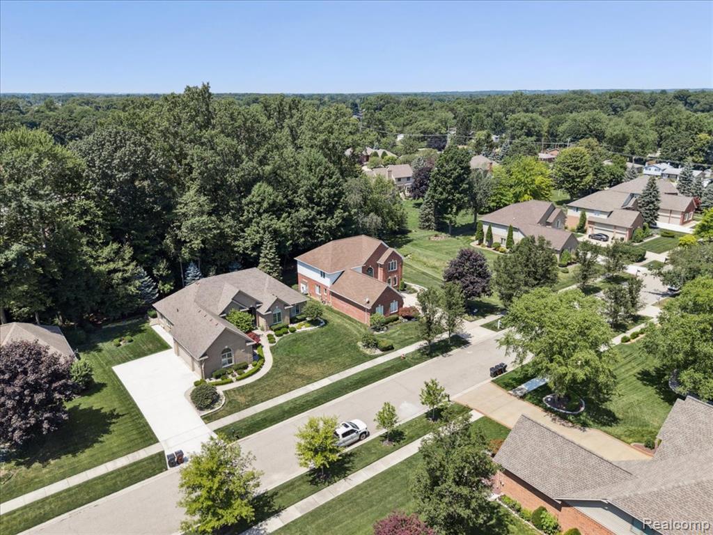 50821 Otter Creek Drive, Shelby Twp, MI 48317 — Photo 49