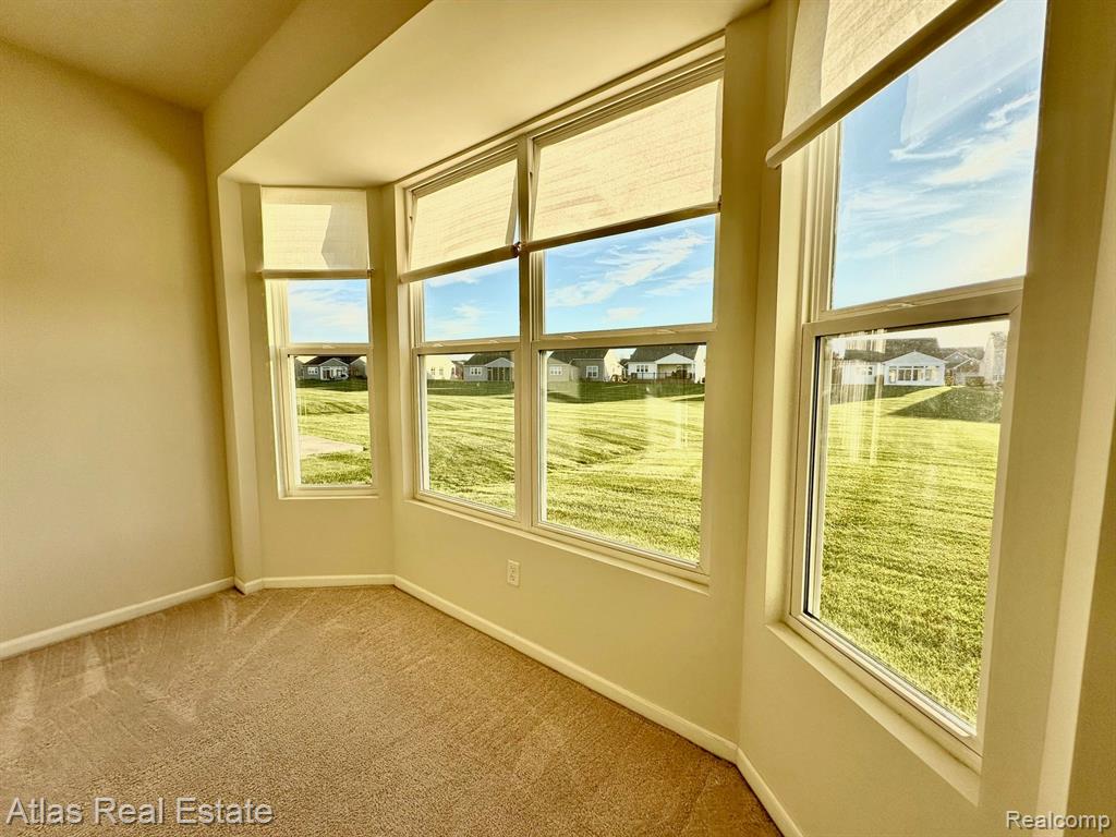 9378 SAND HILL Drive, Grand Blanc, MI 48439 — Photo 15