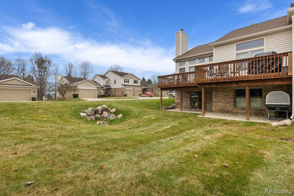 626 WOODSIDE Drive, 62, Milford, MI 48381 — Photo 51