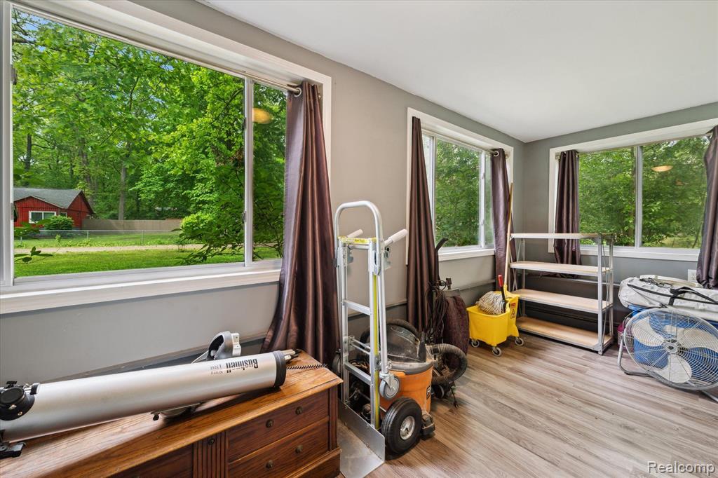 6544 Woodland Road, Whitmore Lake, MI 48189 — Photo 33