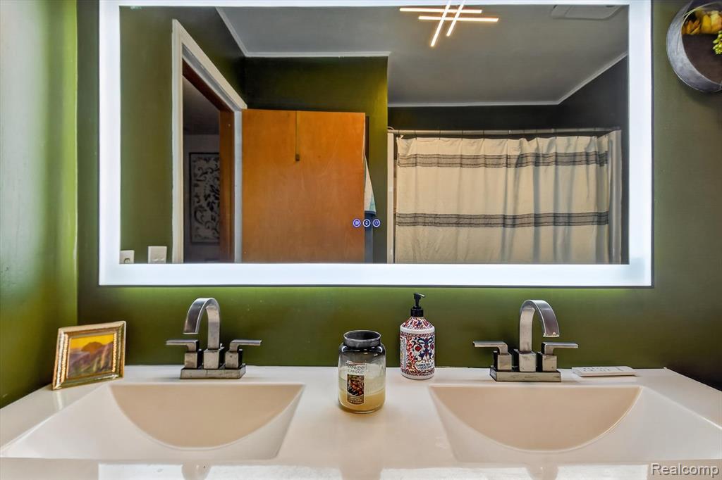 73666 Floral Street, Armada, MI — Photo 23