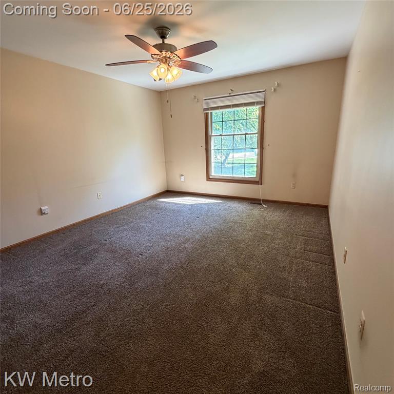 49429 Ferrisburg Court, Utica, MI 48315 — Photo 22
