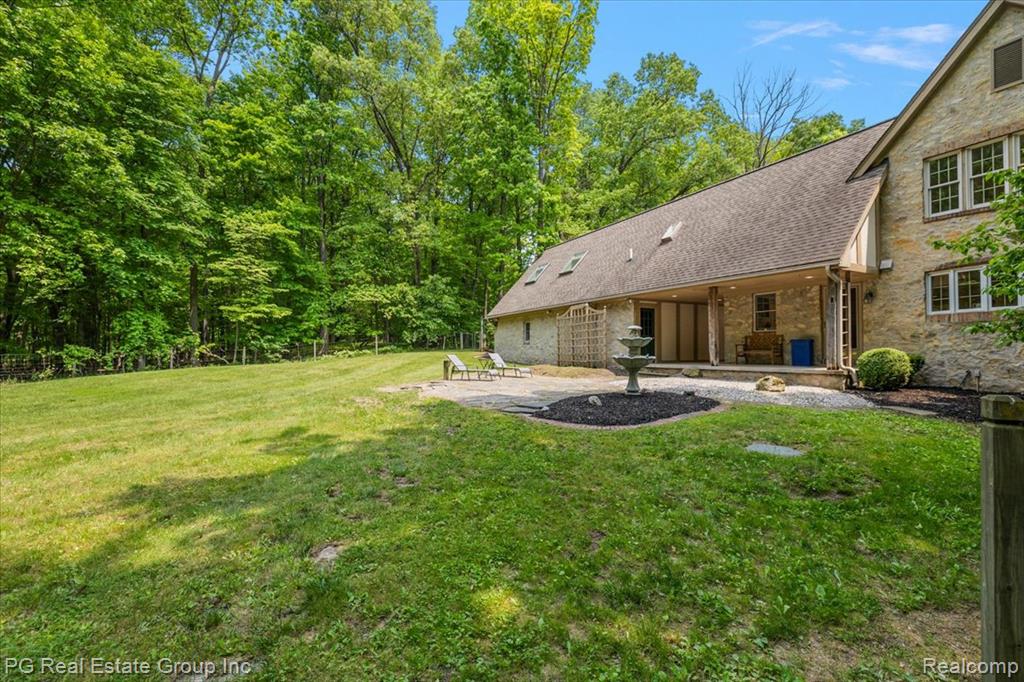 2536 ADDISON HILLS Court, Oxford, MI 48370 — Photo 17