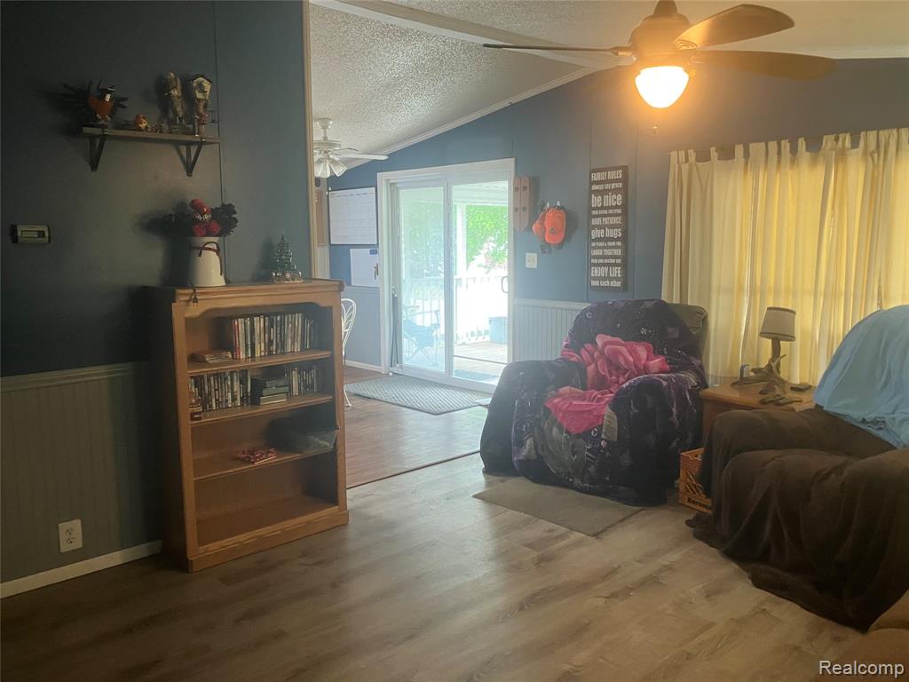 402 Katie Lane Lane, Morrice, MI 48857 — Photo 4