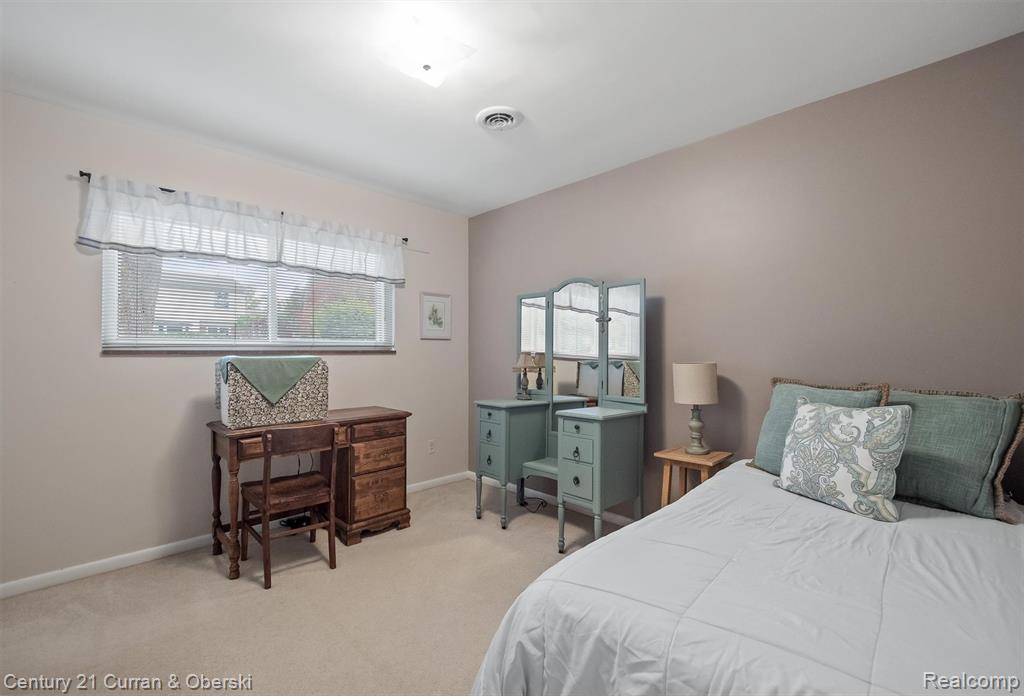 47245 Battleford Lane, Northville, MI 48167 — Photo 31