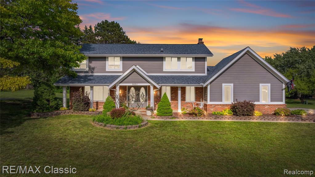 5651 Warrenshire Drive, West Bloomfield, MI — Photo 17