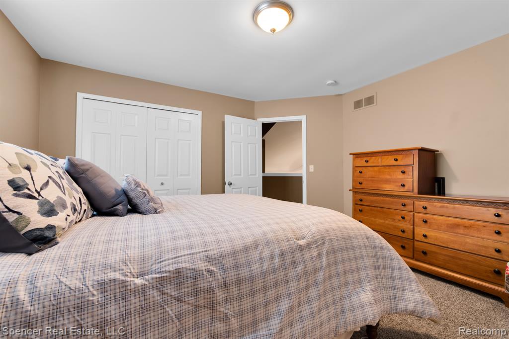 600 TURNBULL Street, Lapeer, MI 48446 — Photo 22