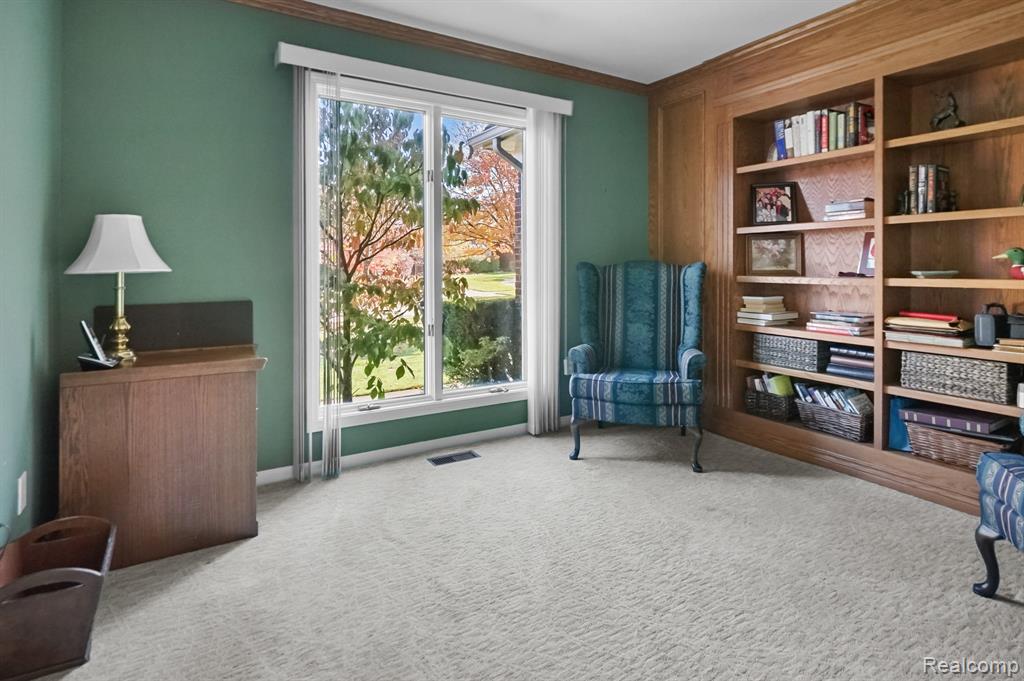 6573 Tree Knoll Drive, Troy, MI 48098 — Photo 22