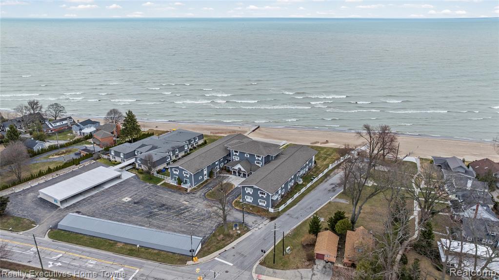 4500 Lakeshore Road, 20, Fort Gratiot, MI 48059 — Photo 25