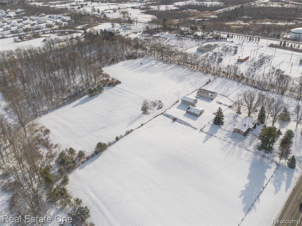 22700 Griswold Road, South Lyon, MI 48178 — Photo 16