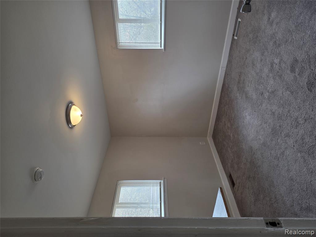 618 Linda Vista Drive, Pontiac, MI 48342 — Photo 10