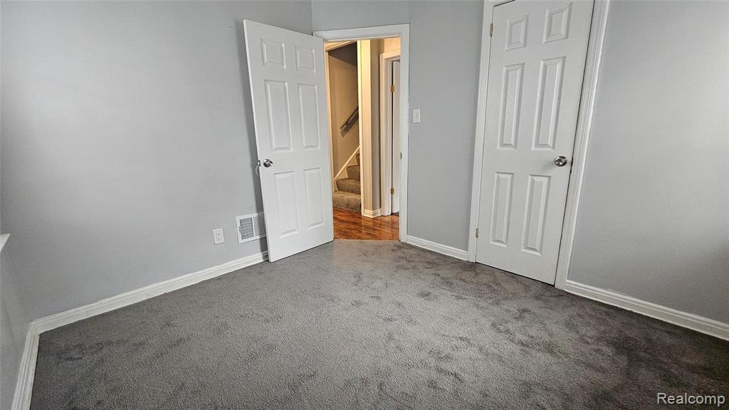 10001 Winthrop Street, Detroit, MI 48227 — Photo 13