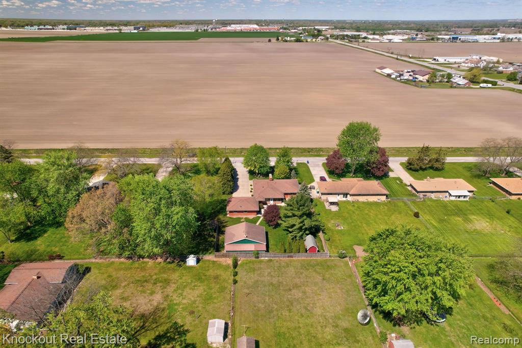 275 S Airport Road, Saginaw, MI 48601 — Photo 61