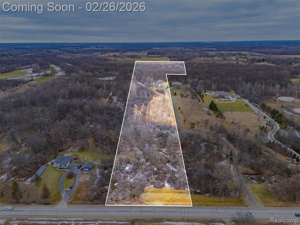 65690 North Avenue, Ray, MI, 00000