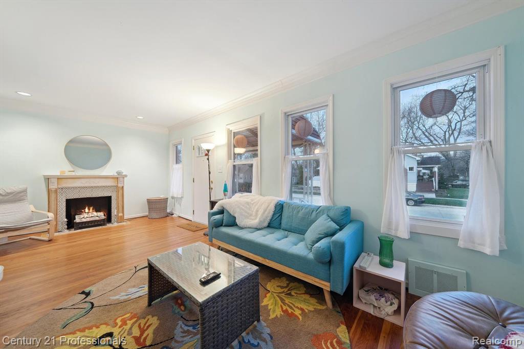 603 S BLAIR Avenue, Royal Oak, MI 48067 — Photo 10