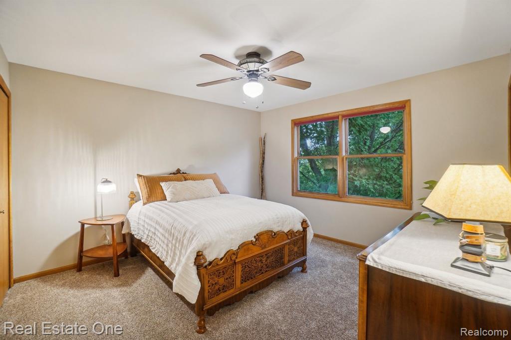 11175 SAND CRANE Way, South Lyon, MI 48178 — Photo 25