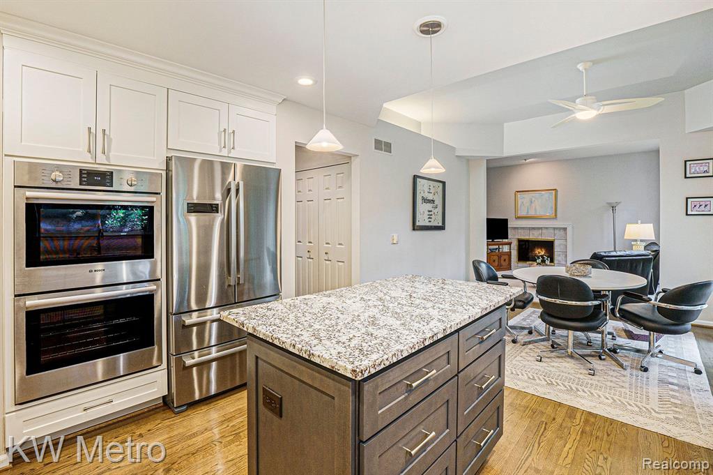 7565 GREENWAY Lane, West Bloomfield, MI 48324 — Photo 6