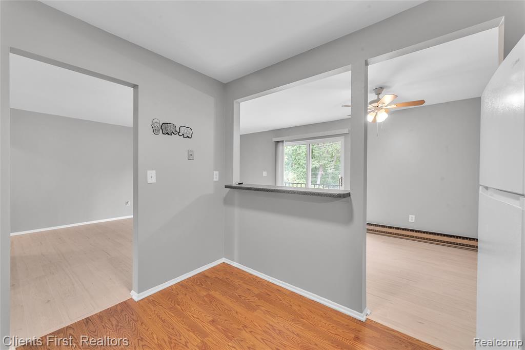 7570 WOODVIEW Street, Westland, MI — Photo 14