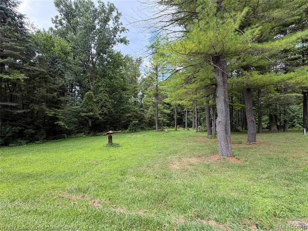 6100 Frith Road, St. Clair, MI 48079