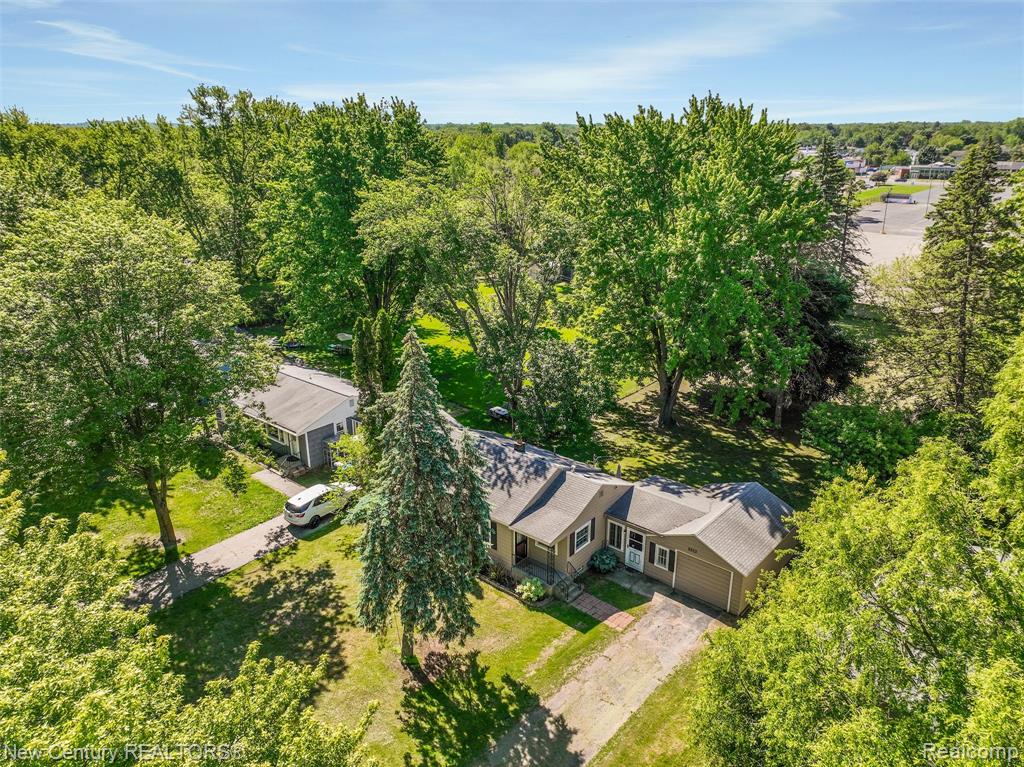 5933 Dwight Avenue, Waterford, MI 48327 — Photo 19