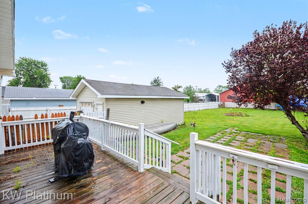 146 Rural Street, Port Huron, MI 48060 — Photo 17