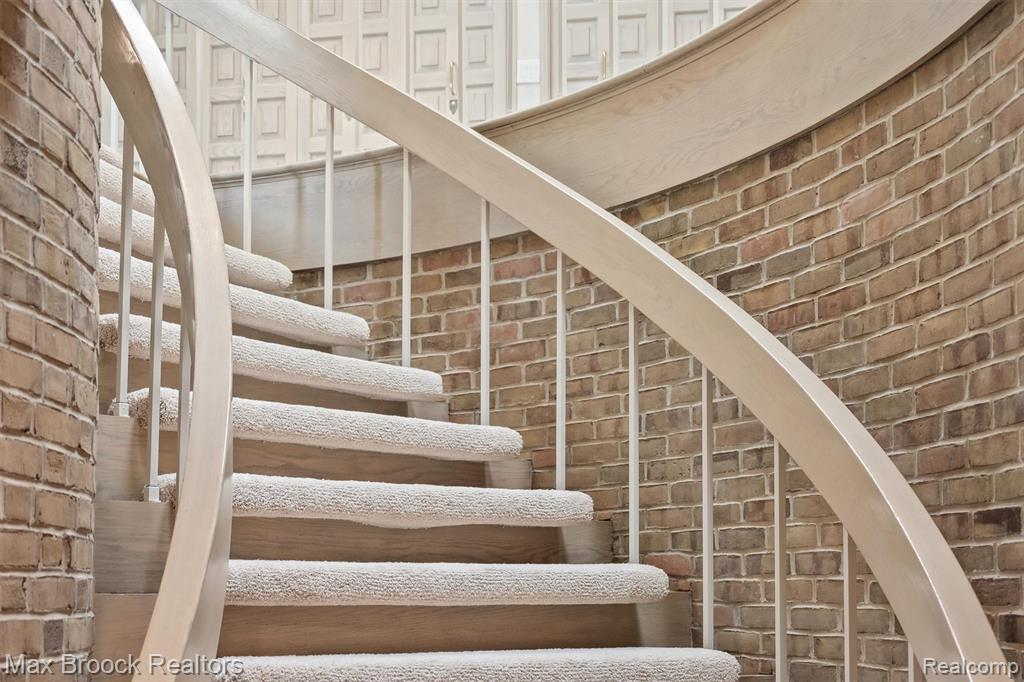 3333 W Shore Drive, Orchard Lake Village, MI 48324 — Photo 51