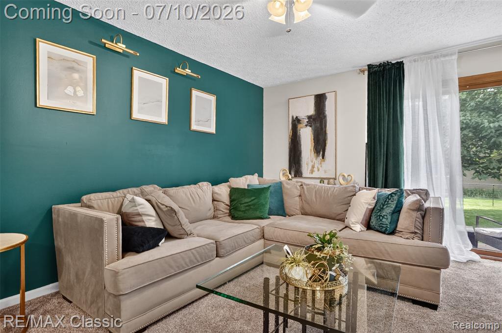 748 Randall Drive, Troy, MI 48085 — Photo 7